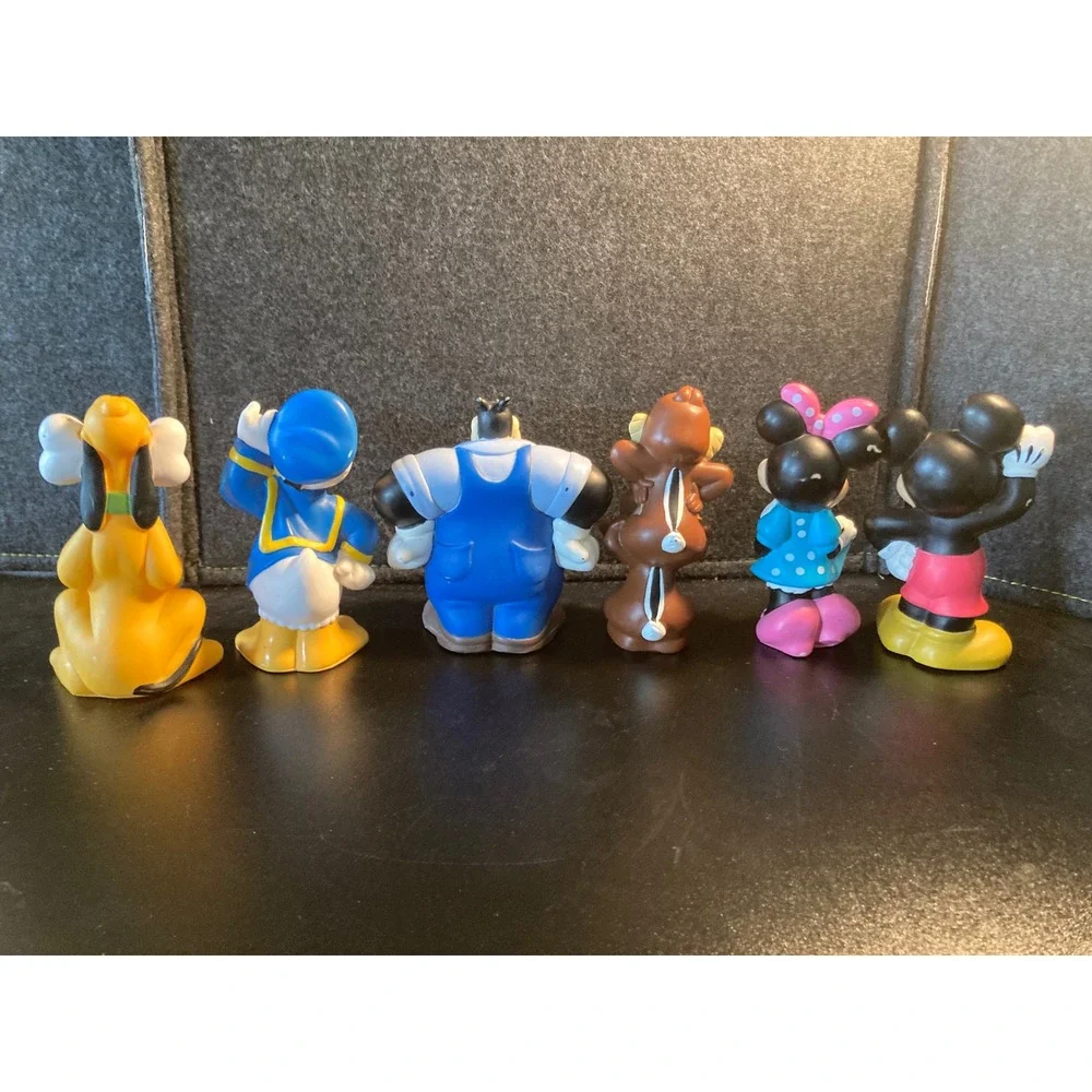 Disney Store Mickey Mouse and Friends 6 Piece Bath Toy Figure Set B101Q4150066